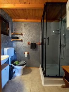 Romantic Studio for two with a pool