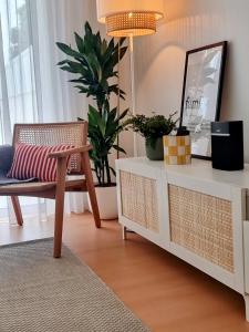 Barra B Suite Apartment - 3min walk from BEACH, Terrace