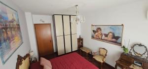 Stanza classica Eur Tintoretto