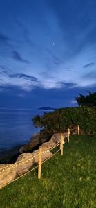 Akrogiali BeachFront House
