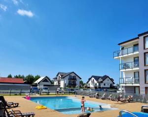 MB Apartments z Basenem i Ogrodem