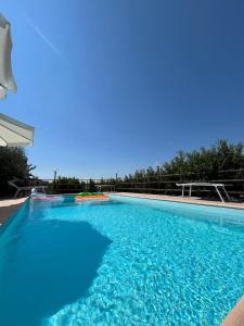 Belvedere Rooms con Piscina - Soggiorni Le Grotte