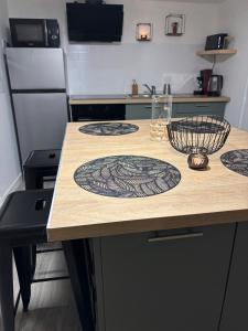 Appartements Lesjolislogementsbrivistes exception : photos des chambres