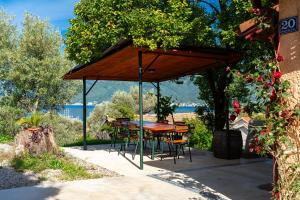 Boka View by Roši