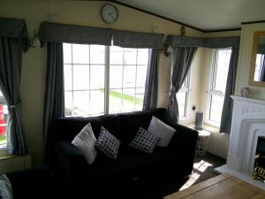 The Chase Westwood LG 6 Berth Central heated Large Enclosed veranda