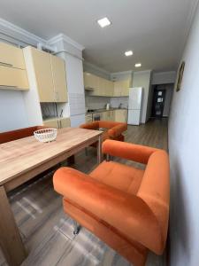 Затишні апартаменти TWO