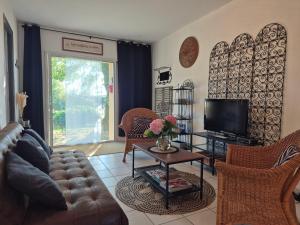 Villa Brocéliande - Les Tilleuls - 3hvězdičkové hotely ve městě Soulac-sur-Mer