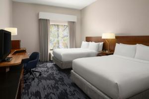 Queen Room with Two Queen Beds - Hearing Accessible room in Fairfield Inn and Suites Tifton