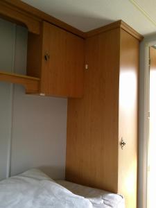 Promenade Resort 6 Berth Access to the beach