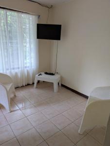 Pura Vida Paz y Amor