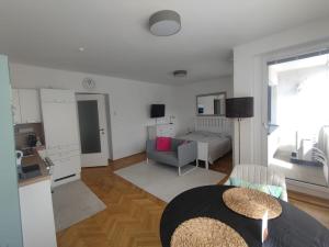 Wohnen bei frau tinz - Studio - Bahnhof- und Zentrumsnähe