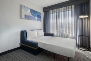 Queen Room with Two Queen Beds room in Courtyard by Marriott Chattanooga Downtown
