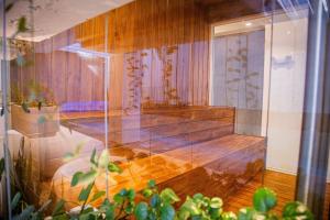 Executive suite and top amenities