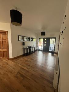 Fabulous 4 Bedroom House, Gateway to Connemara