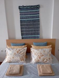 Aegina Port Apt 4