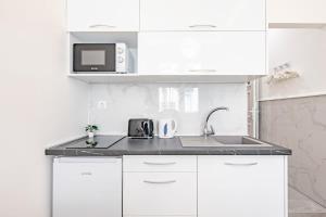 Super Central - NEW - Comfy Studio