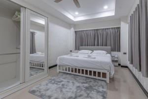 Thai Mei Jomtien Beach