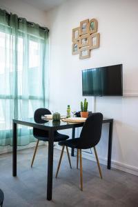 Appartements L-Escale, Proche ville, Parking, Terrasse, Netflix : photos des chambres