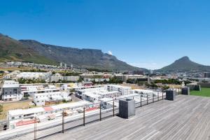TableMountain Views 2BR Parking Balcony Pool