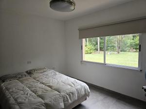 Country house, pool and gazebo 1600 m2, max 7 people