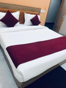 Hotel Global Wave By The Rise