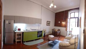 Deluxe Departamento Alegre
