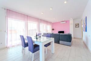 Apartment Deluxe Villa Carlotta