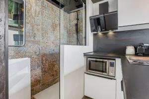 Cap Cosy Heliopolis Studio with Sea View and Fiber Optic Internet