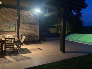 Villas Gavial - Grande maison avec piscine : photos des chambres
