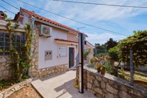 Cozy Holiday Home Punta Kriza