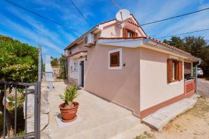 Cozy Holiday Home Punta Kriza