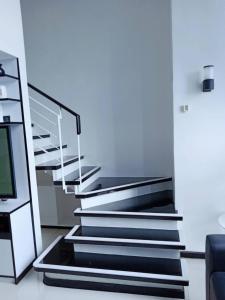 Cebu Luxury On Top of the World Sinulog Panorama