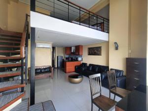 Ultima Fine Loft | Panorama View | Netflix 4k