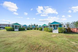 Tilt-Ta-Dock Resort Belize