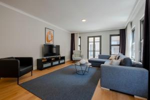 3-Bedroom New and Spacious Apartment