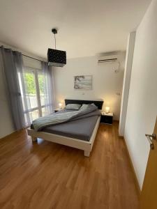 Seagull apartments 2