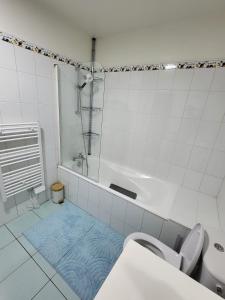 Appartements Confort et parking a 10 min de Paris : photos des chambres