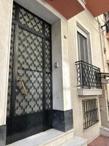 Timeless Thissio Home