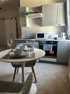 Studio apartment - The Citrine