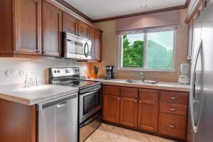 CR Luxury Veranda 7B 2 Bdrm