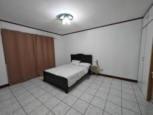 House in Rohrmoser near the National Stadium of CR