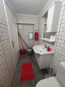 Ayvalık Gömeç Villa Garden Floor