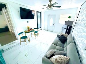 Miami Gardens Comfort Suite by Hard Rock Stadium
