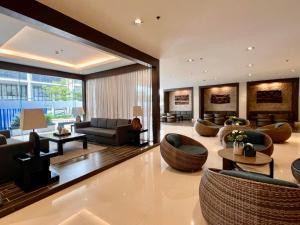 Mall of Asia Shore Residence - Perfect Location