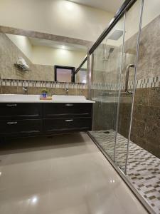 Paradise Island 3 bedroom modern Villa