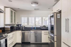 Lagoon Living Offsite and Family Retreat!