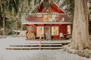 Mt Baker Rim Cabin #63 - Hot Tub - Bbq - Pets Ok - 3hvězdičkové hotely ve městě Glacier