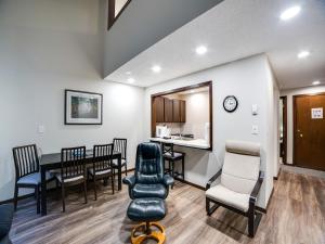 Snowater Condo #68 - Wi-Fi - Dishwasher - Sleeps 4