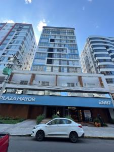 2 dormitórios a apenas 5 min do mar