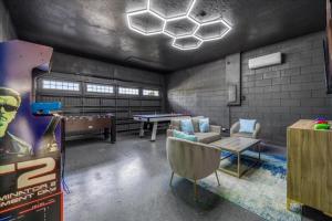 5 Bedrooms 5 Bathrooms Encore 7720 Wd